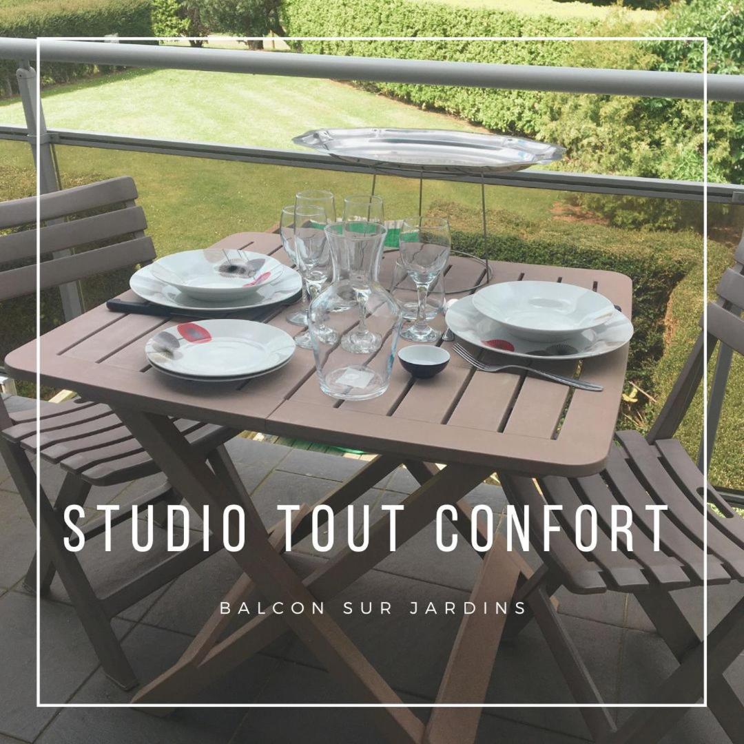 Studio Vue Sur Jardins - Tout Confort Proche Mer Appartement Courseulles-sur-Mer Buitenkant foto